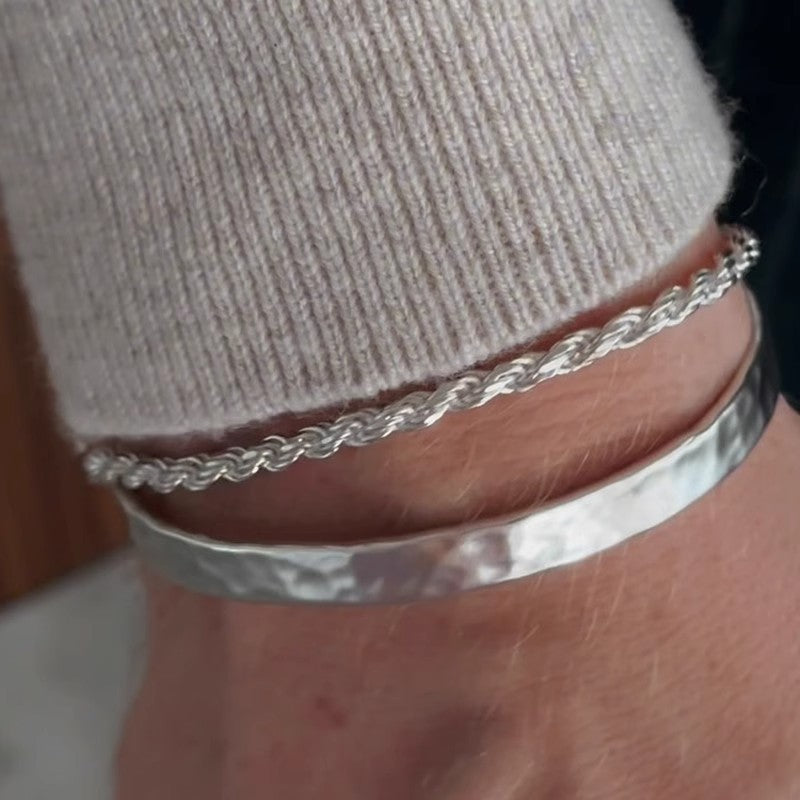 Elliora Cordell Chain