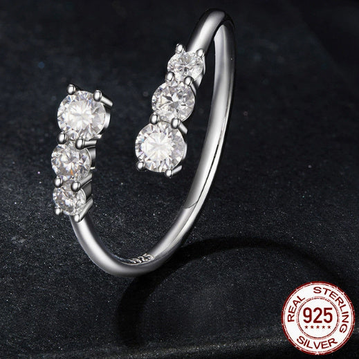 Elliora Lyra Ring