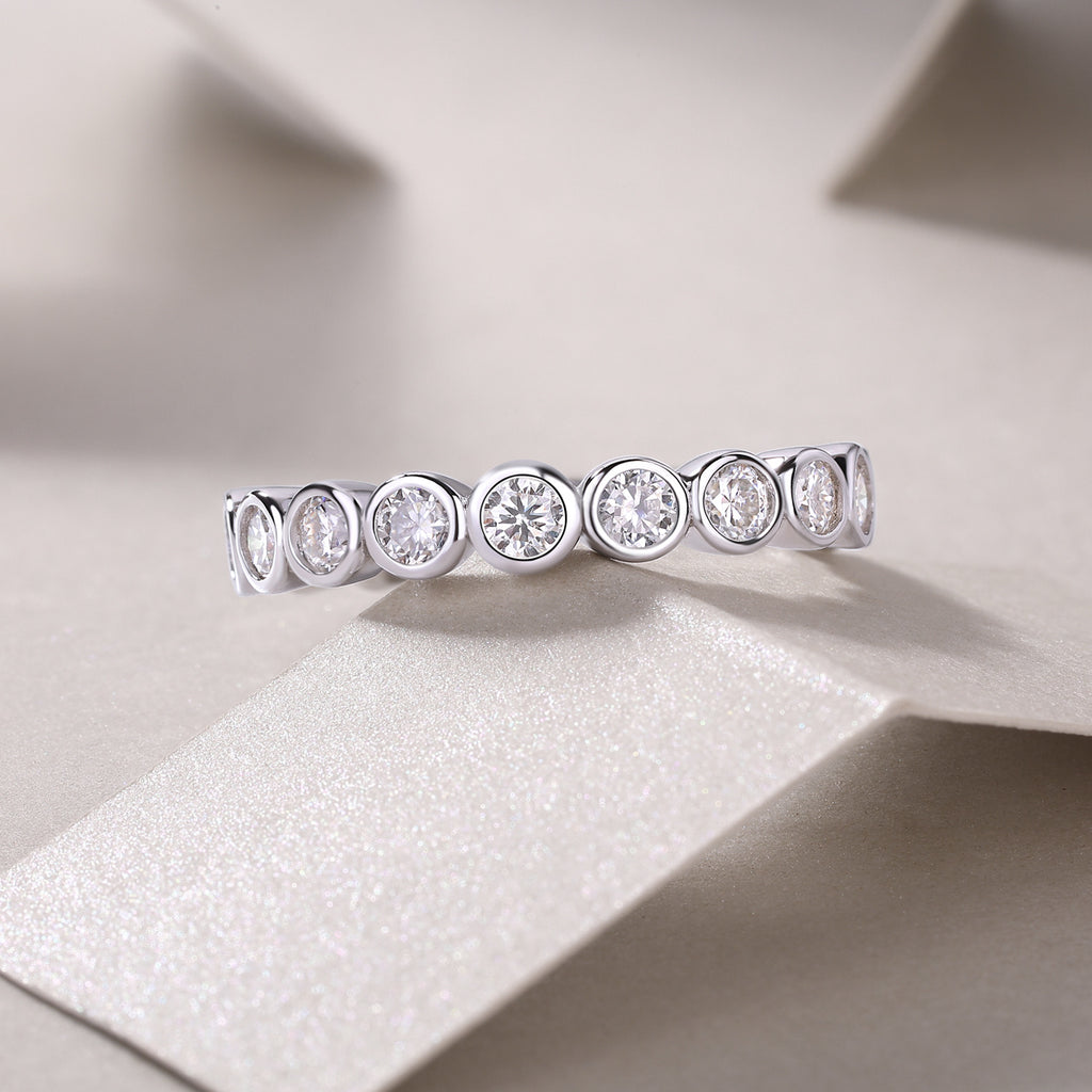 Elliora Bezel Ring