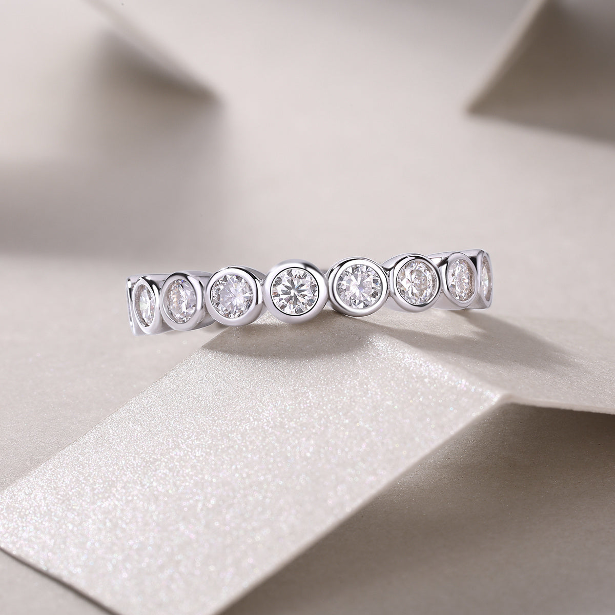 Elliora Bezel Ring