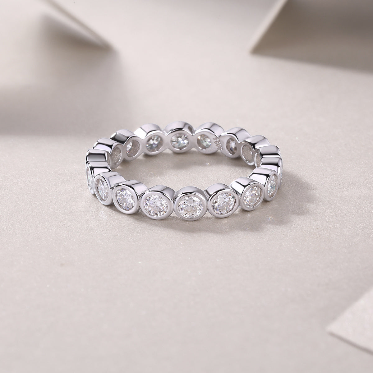 Elliora Bezel Ring